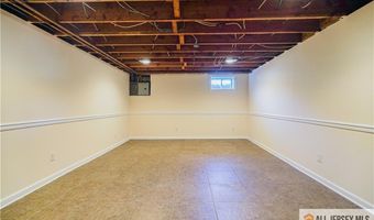 82 Milltown Rd, East Brunswick, NJ 08816