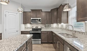 1908 Sweetfern Pl, Aberdeen, NC 28315