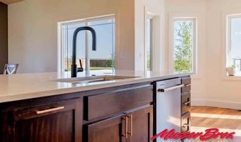 31 Iron Creek Dr, Cody, WY 82414