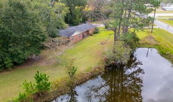 537 City Cir, Baxley, GA 31513