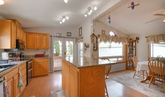 24496 VAUGHN Rd, Veneta, OR 97487