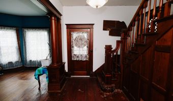 1002 A St, Aurora, NE 68818