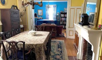 17 James St, Bangor, ME 04401