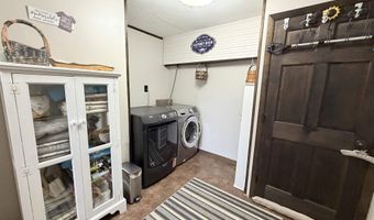 307 Meadow View Dr, Arthurdale, WV 26520