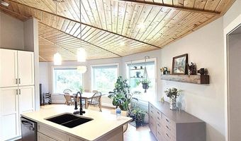 63 Beverly Rd W, Asheville, NC 28806