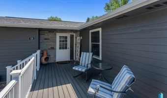 108 N Maple Ave, Brandon, SD 57005