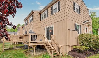 11 Deer Run 11, Bethel, CT 06801
