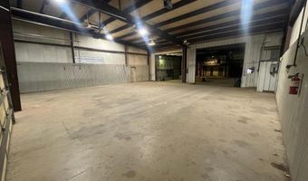 1301 S 3rd St, Chickasha, OK 73018