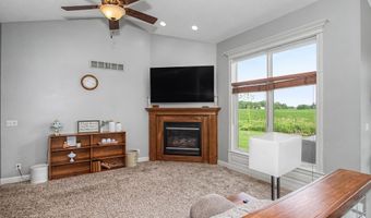3305 Sedwick St, Ames, IA 50010