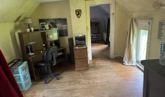 63 Washington St, Augusta, ME 04330