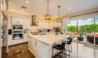 10313 Jade Point Dr, Las Vegas, NV 89135