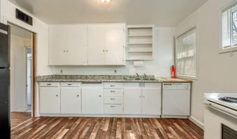 128 S Mountain Ave, Ashland, OR 97520