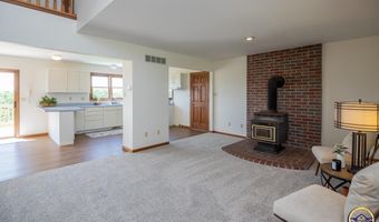 13827 SW 81st St, Auburn, KS 66402