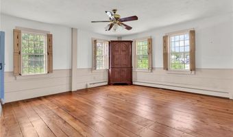 383 Putnam Pike, Glocester, RI 02829
