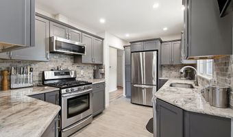 327 Pacific Ave, Beachwood, NJ 08722
