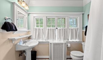 3825 INGOMAR St NW, Washington, DC 20015