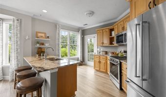 226 Adams Pointe Blvd 1, Adams Twp., PA 16046