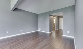 7208 Parklake Pl, Indianapolis, IN 46217