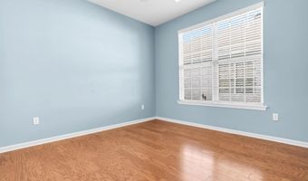 18 Hatteras Way, Barnegat, NJ 08005