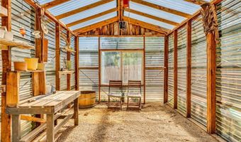 33645 Kobe Rd, Agua Dulce, CA 91390