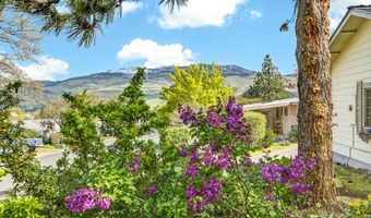 760 Oak Knoll Dr, Ashland, OR 97520