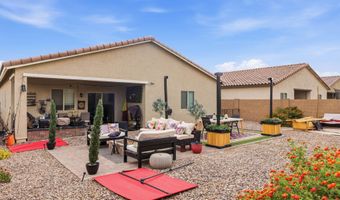 202 W SEVEN SEAS Dr, Casa Grande, AZ 85122