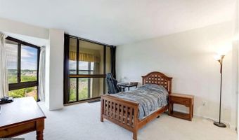 1530 KEY Blvd 906, Arlington, VA 22209