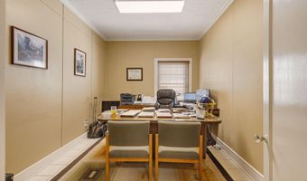 200 S Main St, Abbeville, LA 70510