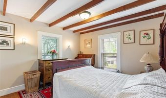 74 Third St, Newport, RI 02840