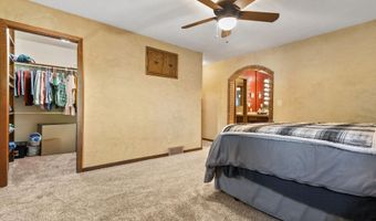 111 NE 15th Ave, Aberdeen, SD 57401