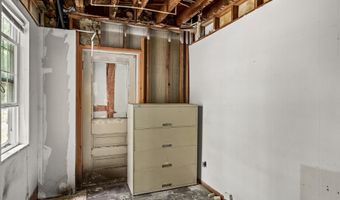 2129 ATCO Ave, Atco, NJ 08004