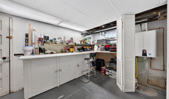 2051 W LIVINGSTON St, Allentown, PA 18104