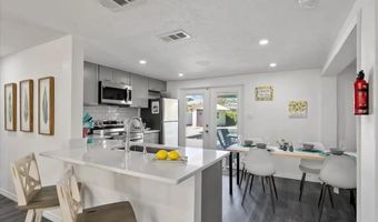 5332 NUTMEG Ave, Sarasota, FL 34231
