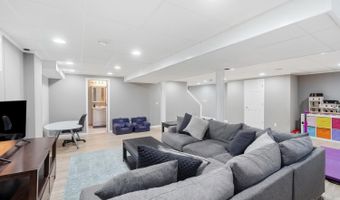 7643 Brannon Dr, Anderson Twp., OH 45255