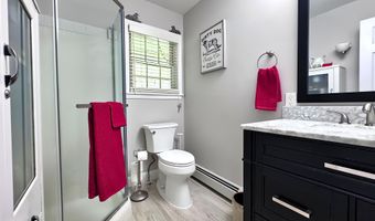 495 Fairview St, Bennington, VT 05201
