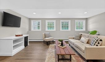 3 Seten Cir, Andover, MA 01810
