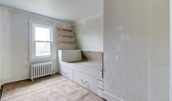 222 Second St, East Providence, RI 02865