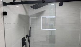 18021 Biscayne Blvd 1404, Aventura, FL 33160