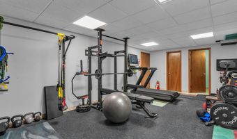 90 E Lincoln Ave, Atlantic Highlands, NJ 07716