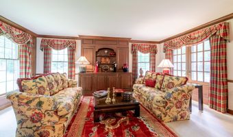 144 Barton North Dr, Ann Arbor, MI 48105