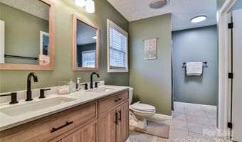 35 Bran Rick Ln, Arden, NC 28704