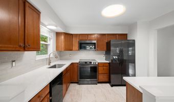 100 OAK Dr, Annapolis, MD 21403