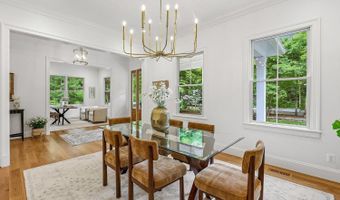 7926 BOLLING Dr, Alexandria, VA 22308