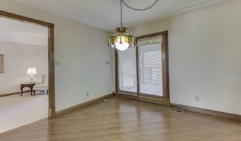 8896 Classic View Dr, Indianapolis, IN 46217