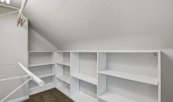519 W SUMMER St, Appleton, WI 54911