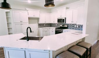 11 Shadow Creek Dr, Austin, AR 72007
