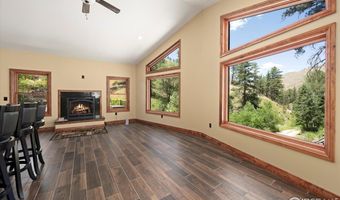 200 Falls Creek Dr, Bellvue, CO 80512