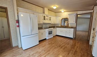26 Kelly Ln, Coventry, RI 02816