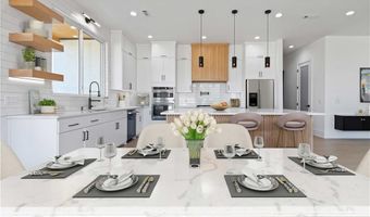 727 NE 2nd St, Bentonville, AR 72712