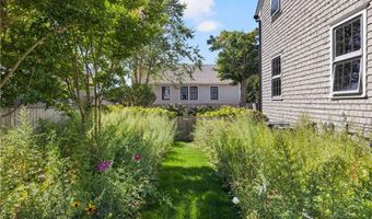 9 Anthony St, Newport, RI 02840